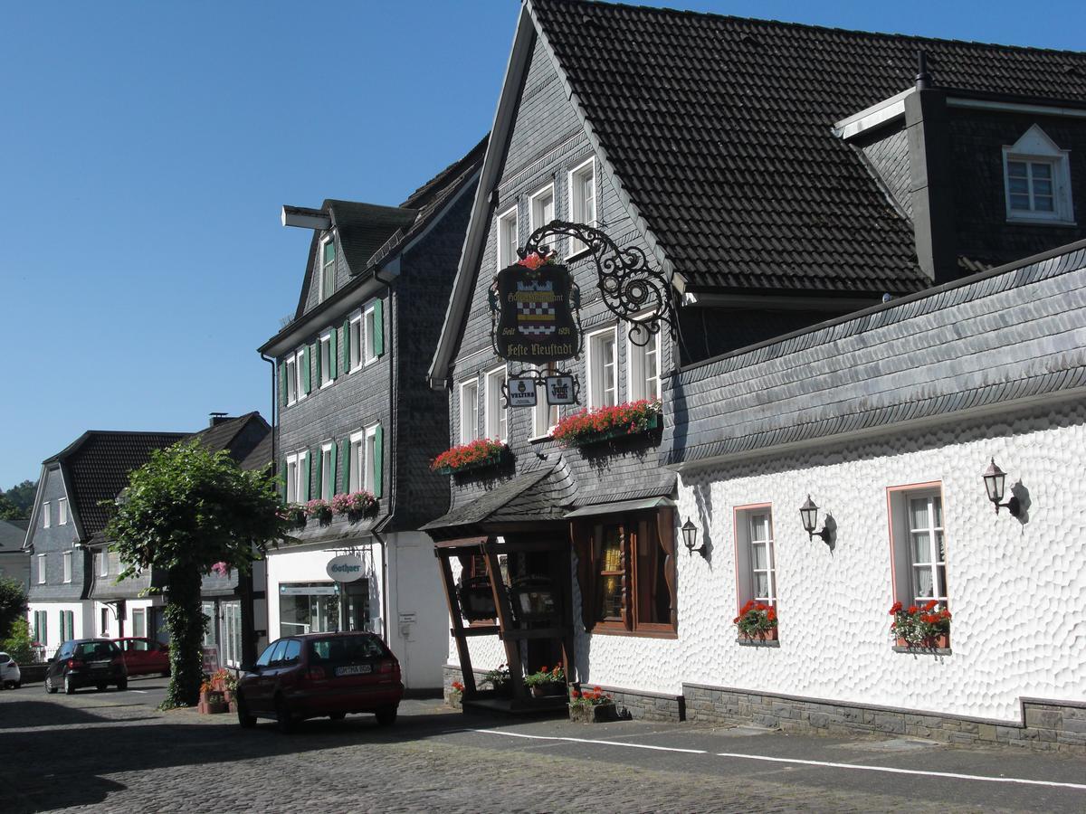 Feste Neustadt Bergneustadt Exterior foto